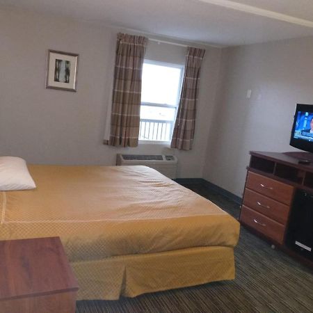 دورافيل Peachtree Inn & Suites المظهر الخارجي الصورة