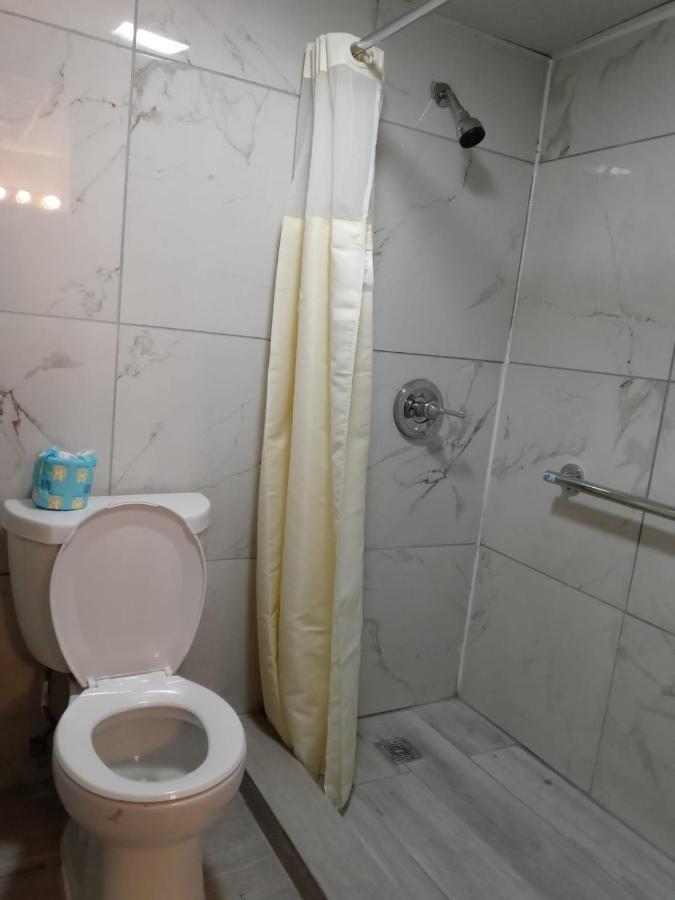 دورافيل Peachtree Inn & Suites المظهر الخارجي الصورة